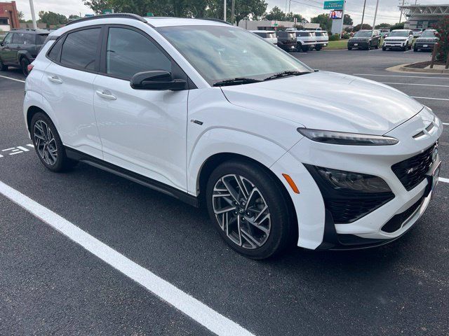 Used 2022 Hyundai Kona N Line w/ Tech Package FWD image 5