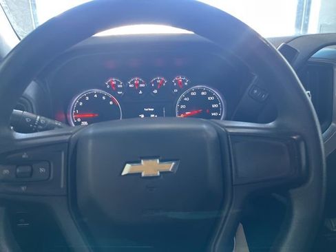 Used 2020 Chevrolet Silverado 1500 Custom w/ Custom Value Package image 16