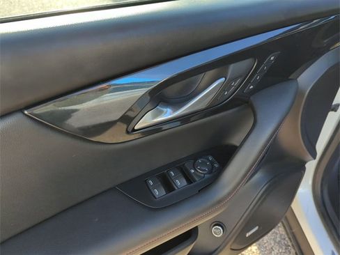 Certified 2022 Chevrolet Blazer RS w/ Enhanced Convenience Package image 23