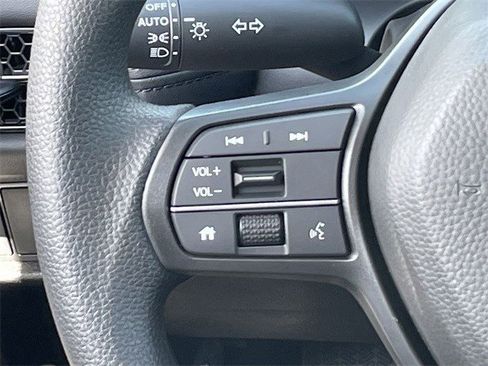 New 2026 Honda HR-V LX image 12