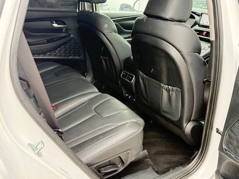 Used 2023 Hyundai Santa Fe Limited AWD/4WD image 29
