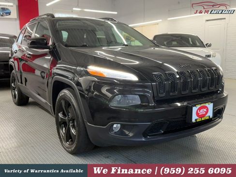 Used 2018 Jeep Cherokee Limited w/ High Altitude Package AWD/4WD image 4