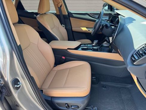 Used 2025 Lexus NX 350 AWD w/ Accessory Package (2T) image 16