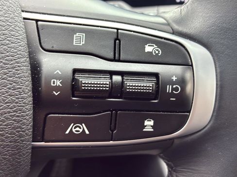 Certified 2025 Kia Sportage X-Pro Prestige AWD/4WD image 37