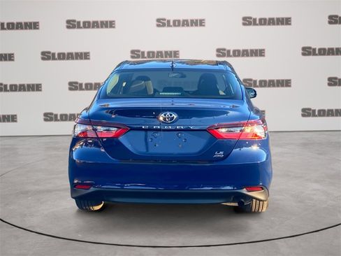 Used 2023 Toyota Camry LE image 4