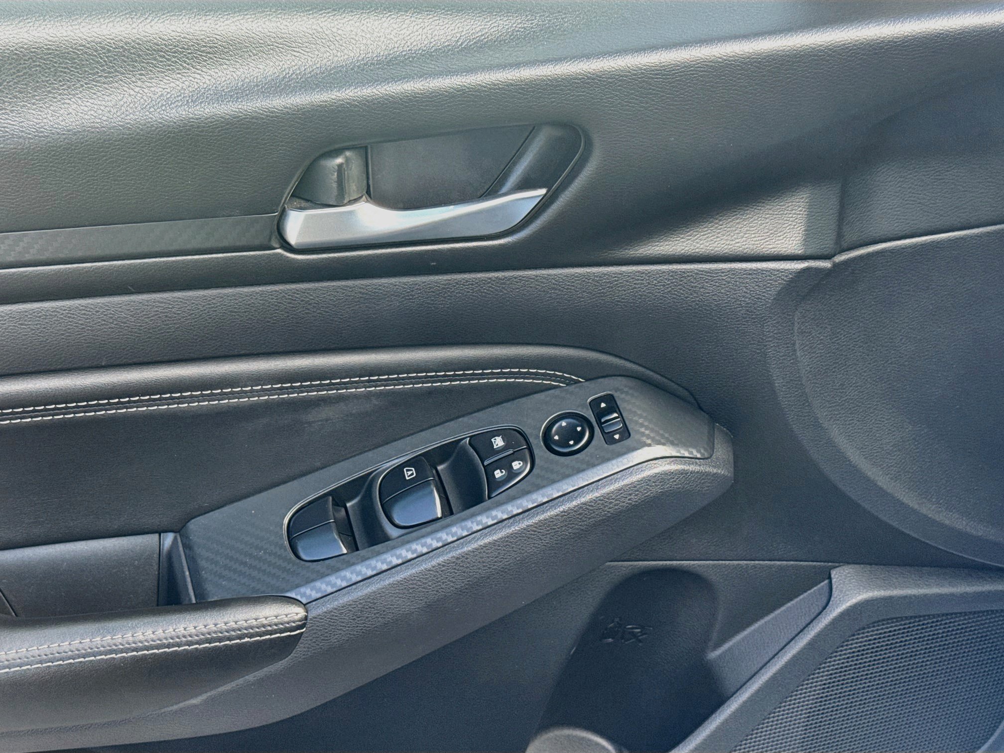 Used 2019 Nissan Altima 2.5 S FWD image 15
