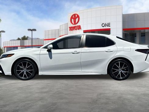 Certified 2023 Toyota Camry SE w/ Audio Upgrade Package FWD image 9
