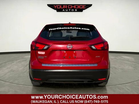 Used 2017 Nissan Rogue Sport S AWD/4WD image 4