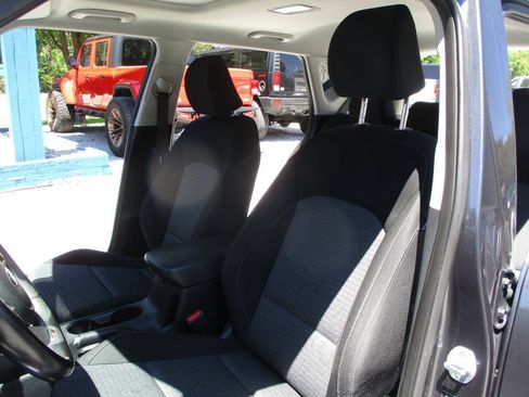 Used 2021 Kia Soul GT-Line FWD image 20