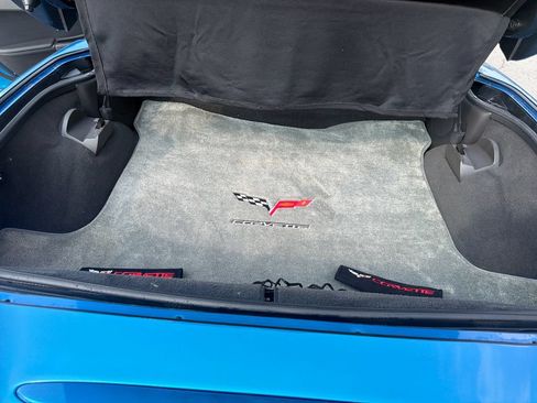 Used 2010 Chevrolet Corvette Coupe w/ Preferred Equipment Group RWD image 23