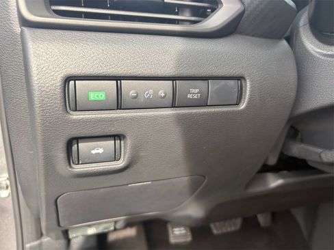 New 2025 Nissan Sentra S image 30