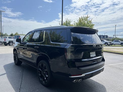 New 2026 Chevrolet Tahoe High Country AWD/4WD image 7