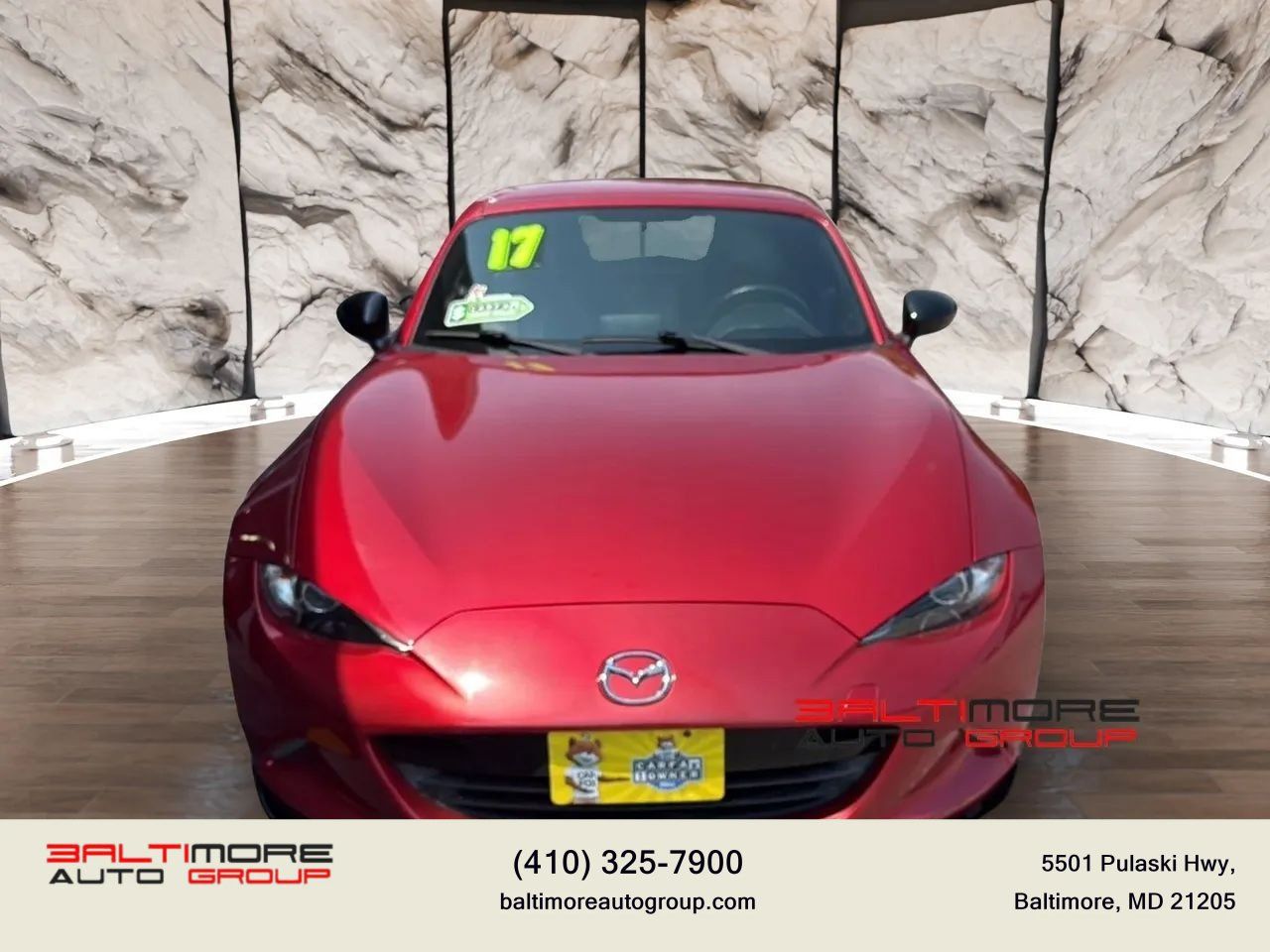 Used 2017 MAZDA MX-5 Miata RF Club RWD image 2