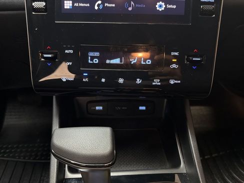 Certified 2024 Hyundai Santa Cruz SEL FWD image 19