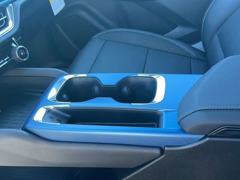 New 2026 Chevrolet Equinox EV LT image 27