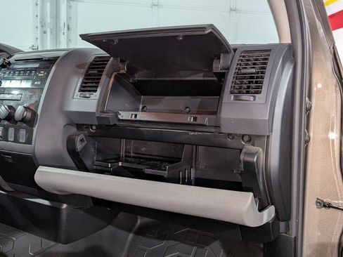 Used 2012 Toyota Tundra 4x4 Double Cab image 24