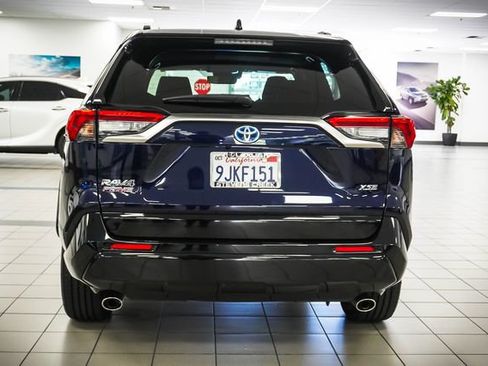 Used 2023 Toyota RAV4 XSE AWD/4WD image 7
