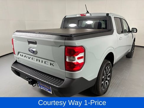 Used 2023 Ford Maverick Lariat w/ Lariat Luxury Package FWD image 11