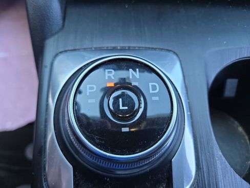 Used 2022 Ford Escape SEL image 23