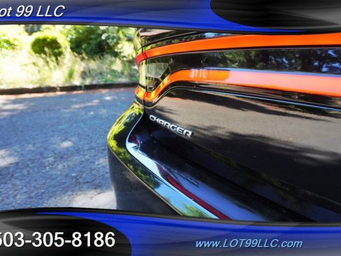Used 2017 Dodge Charger SRT RWD image 34