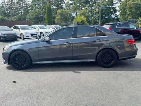 Used 2016 Mercedes-Benz E 350 Sedan image 4