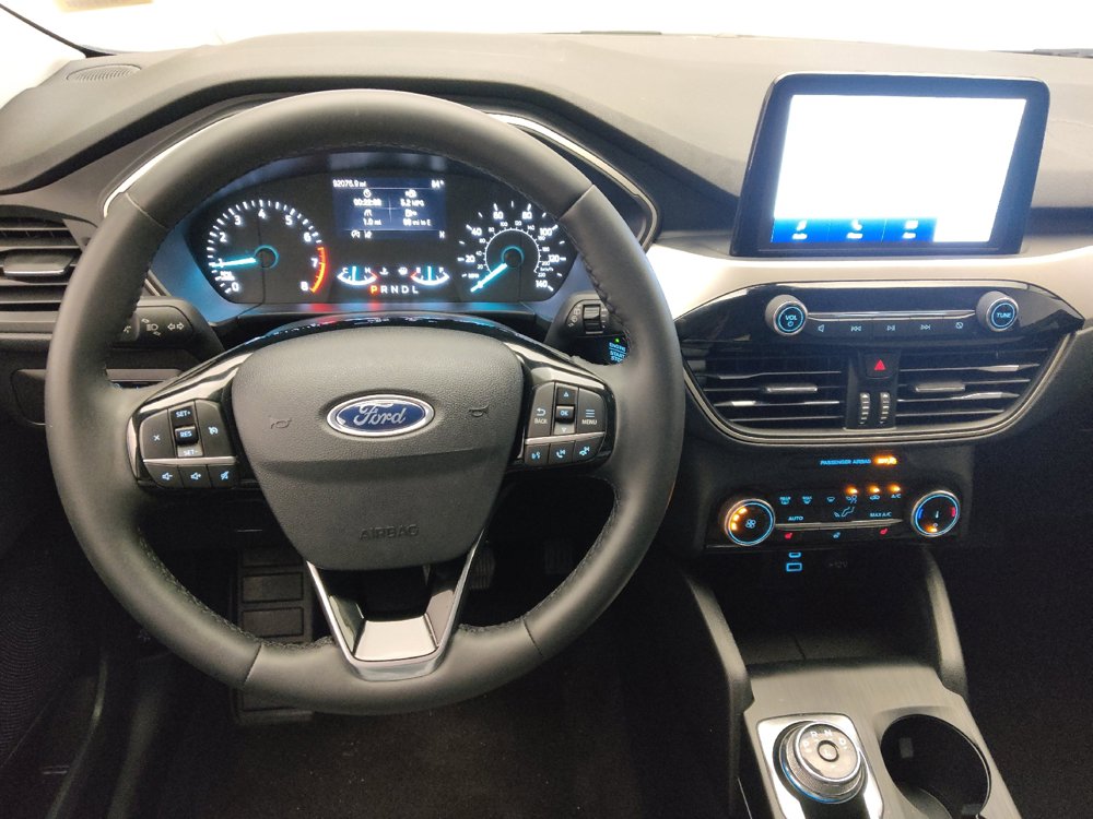 Used 2022 Ford Escape SE w/ Cold Weather Package FWD image 22