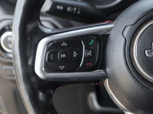 Used 2020 Jeep Gladiator Rubicon AWD/4WD image 23