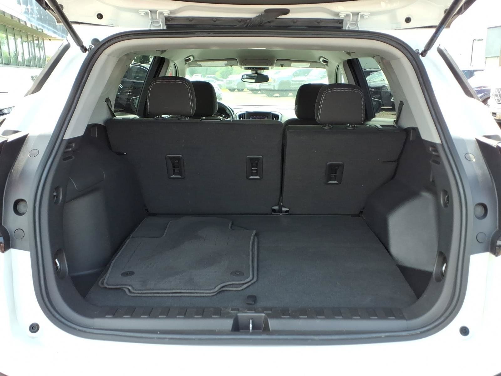 Certified 2024 GMC Terrain SLE w/ Driver Convenience Package FWD image 25