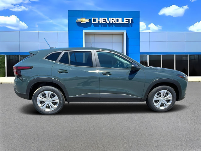 New 2026 Chevrolet Trax LS w/ Driver Confidence Package FWD image 3