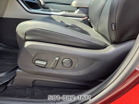 Used 2023 Kia Carnival LX FWD image 10