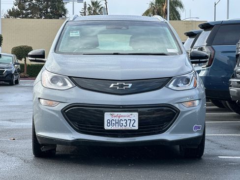 Used 2019 Chevrolet Bolt Premier w/ Infotainment Package image 10