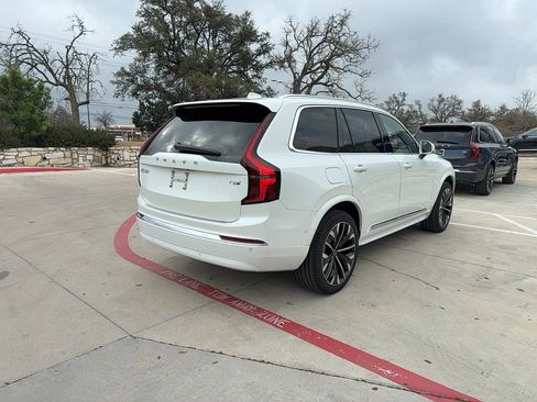 New 2026 Volvo XC90 T8 Plus w/ Protection Package Premier AWD/4WD image 6