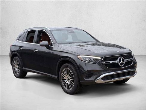 Certified 2026 Mercedes-Benz GLC 300 4MATIC image 3