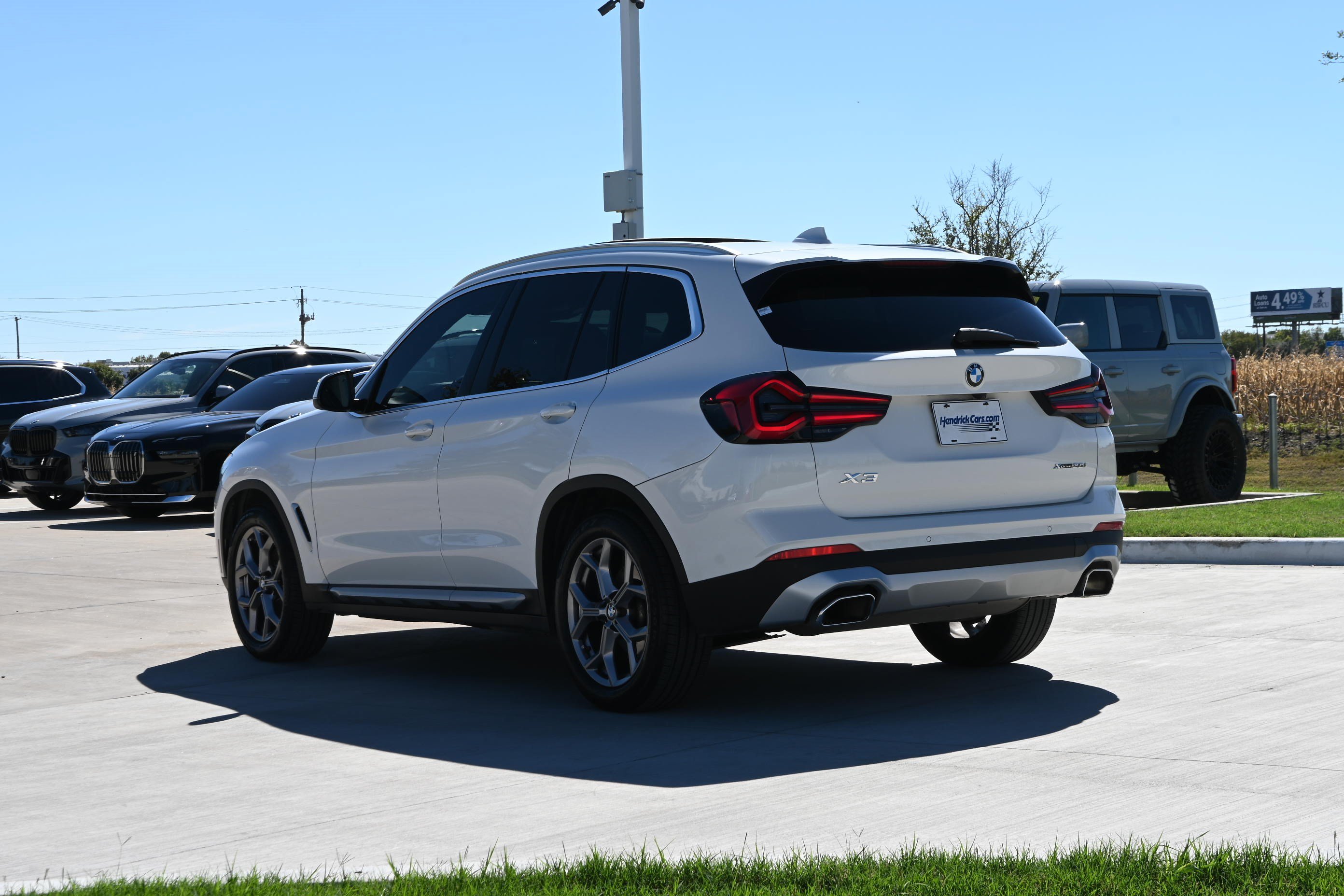 Used 2022 BMW X3 xDrive30i w/ Premium Package 2 (ZPA) AWD/4WD image 7