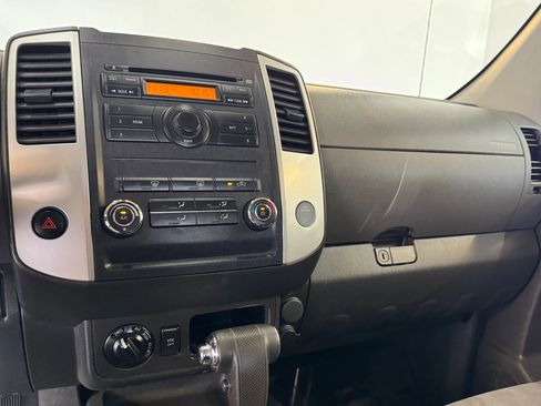 Used 2011 Nissan Xterra S w/ 4X4 Value Package image 19