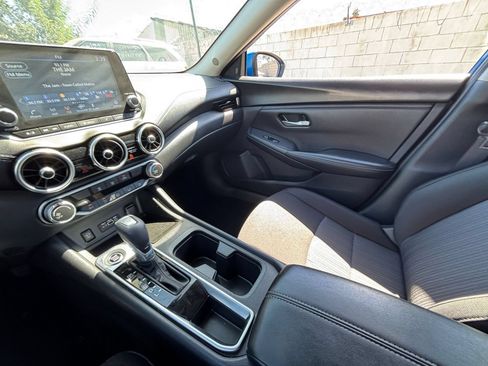 Used 2025 Nissan Sentra SV FWD image 33