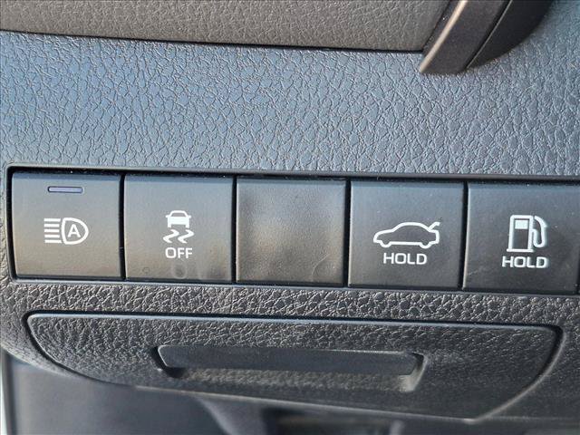 Used 2024 Toyota Camry SE w/ Convenience Package FWD image 12