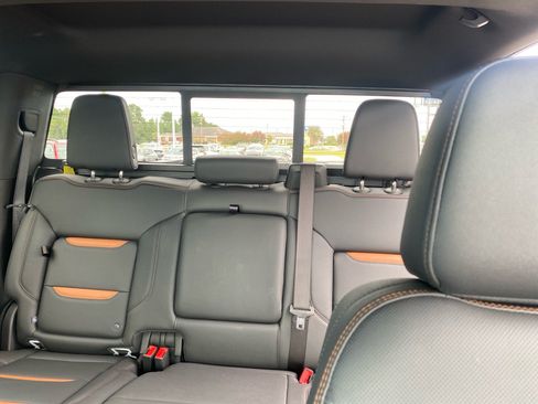 Used 2026 GMC Sierra 1500 AT4 w/ AT4 Premium Package AWD/4WD image 17