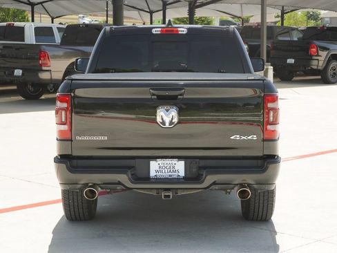 Used 2019 RAM 1500 Laramie w/ Sport Appearance Package AWD/4WD image 4