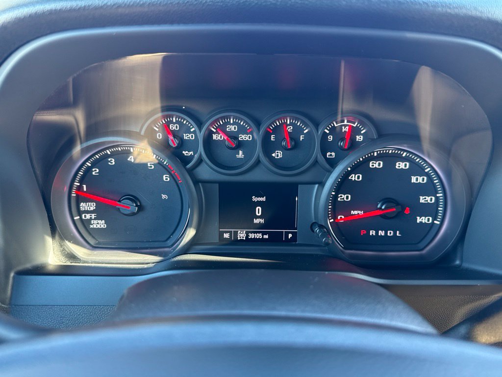 Used 2022 Chevrolet Silverado 1500 Custom AWD/4WD image 29