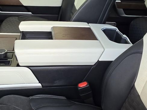 Used 2023 Toyota Tundra Capstone image 9