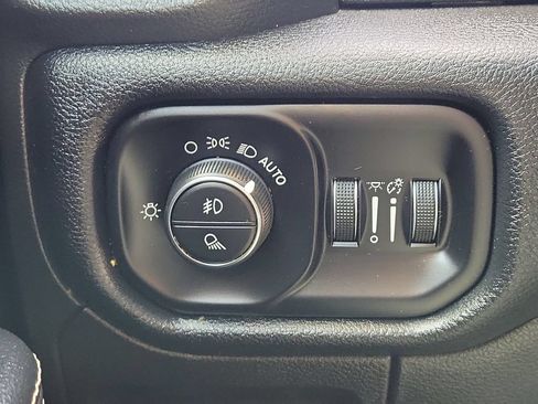 Used 2022 RAM 1500 Laramie w/ G/T Package RWD image 25