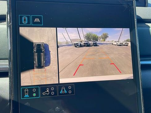 New 2026 GMC Terrain AT4 w/ Technology Package II image 18