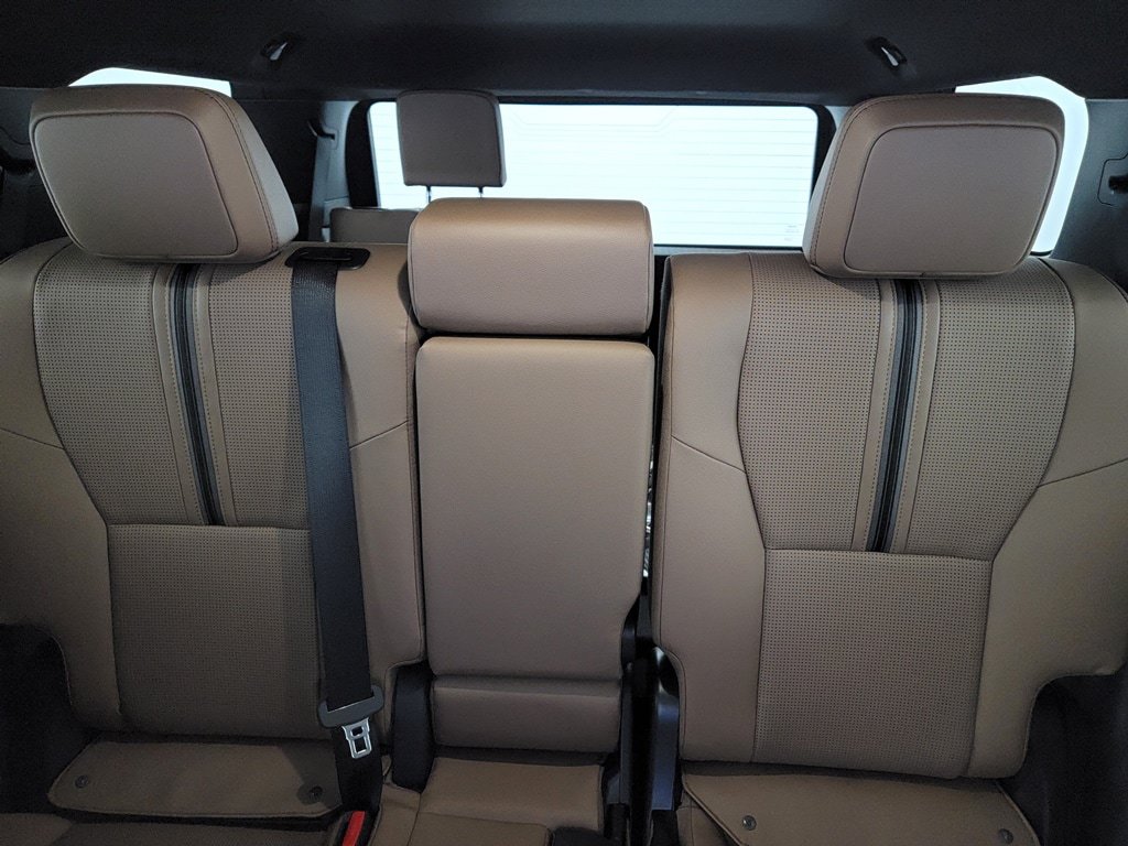 New 2026 Toyota 4Runner Limited AWD/4WD image 11