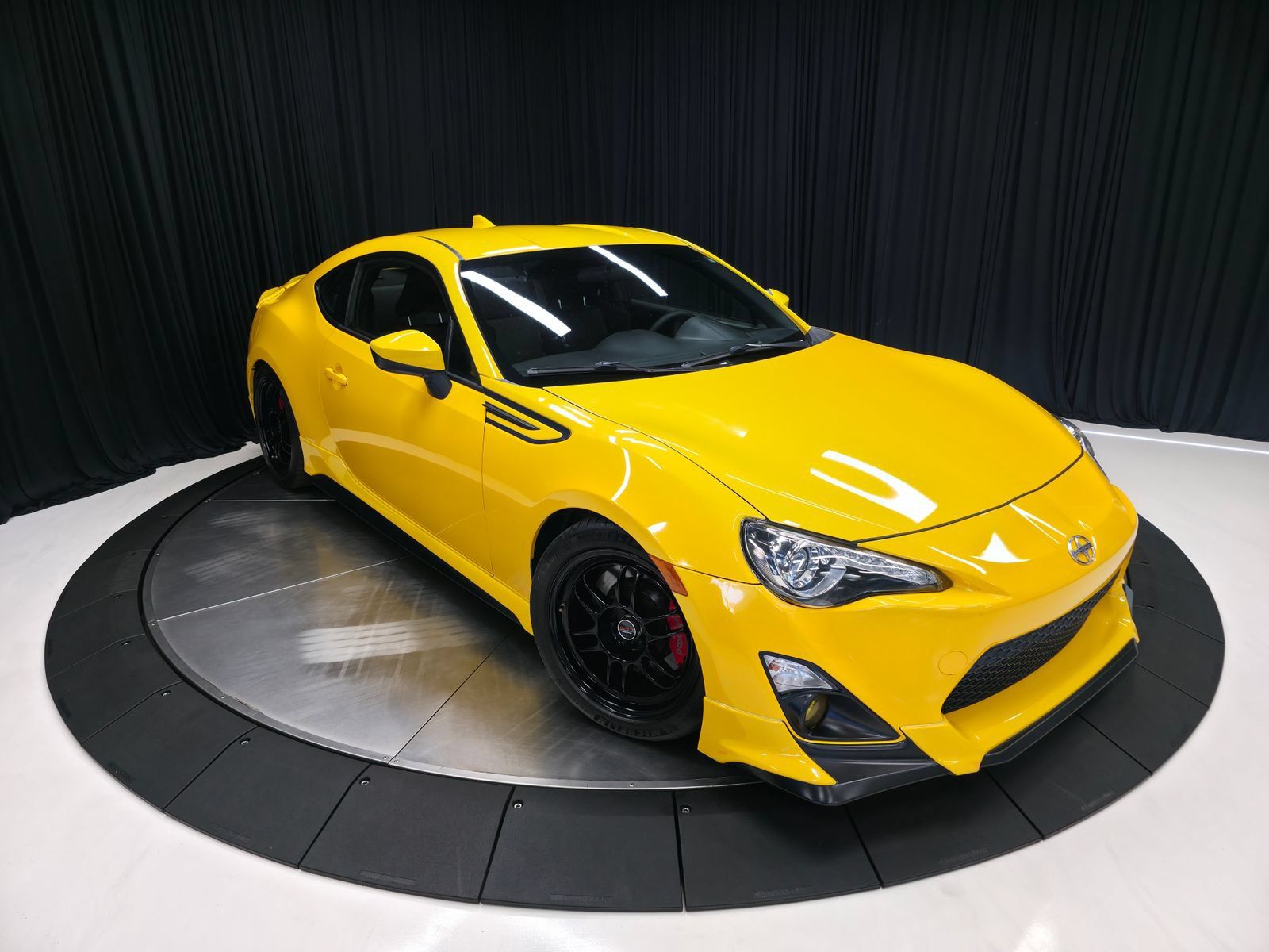 Used 2015 Scion FR-S Release Series 1.0 RWD image 15