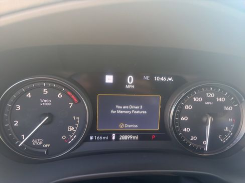 Used 2022 Cadillac XT4 Sport image 9