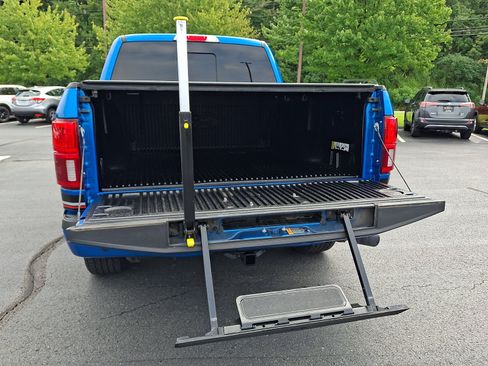 Used 2020 Ford F150 Lariat w/ Equipment Group 502A Luxury AWD/4WD image 30