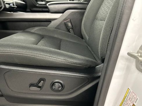 Used 2025 RAM 1500 Big Horn AWD/4WD image 20