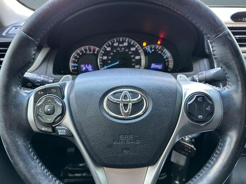 Used 2014 Toyota Camry SE w/ Fleet Convenience Package FWD image 11