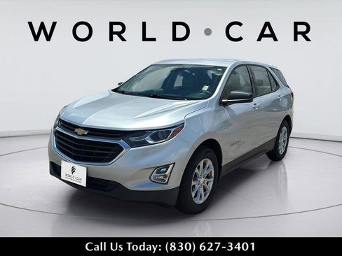 Used 2018 Chevrolet Equinox LS FWD image 10